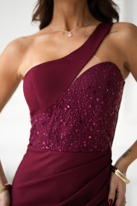 Vakarkleita “Vīna Elegance”