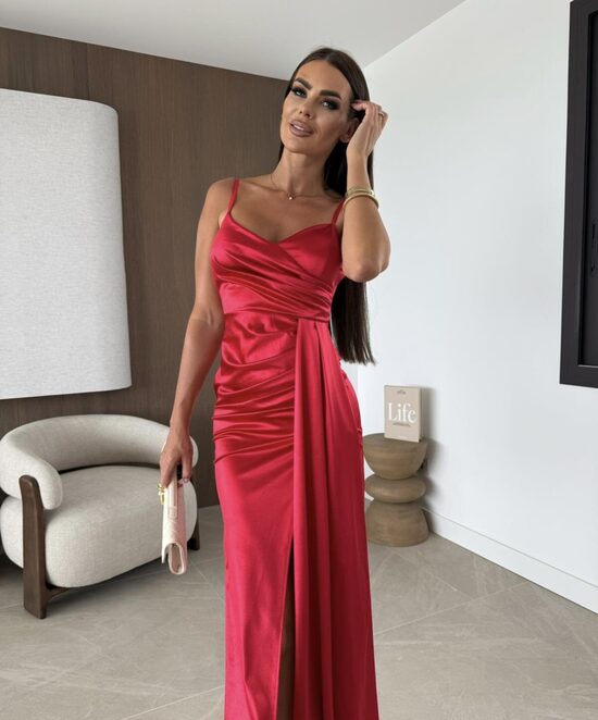 Satīna vakarkleita košā sarkanā tonī