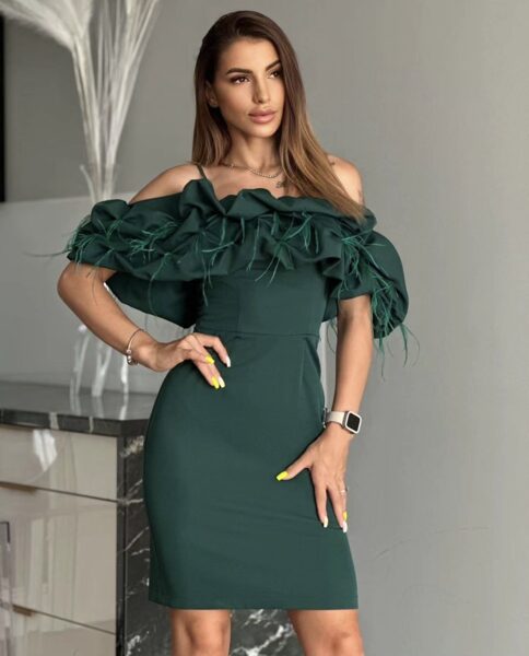 Svētku kleita ar lencītēm